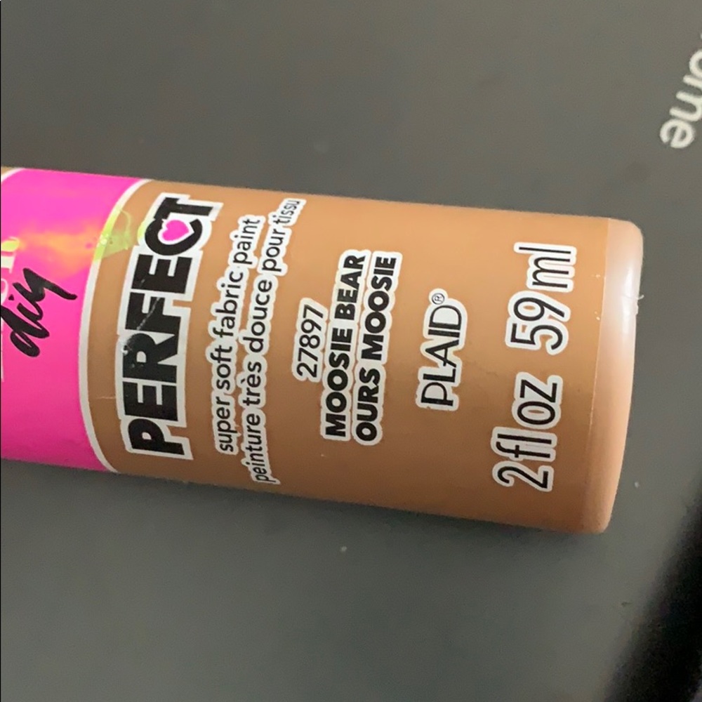 Laurdiy paint